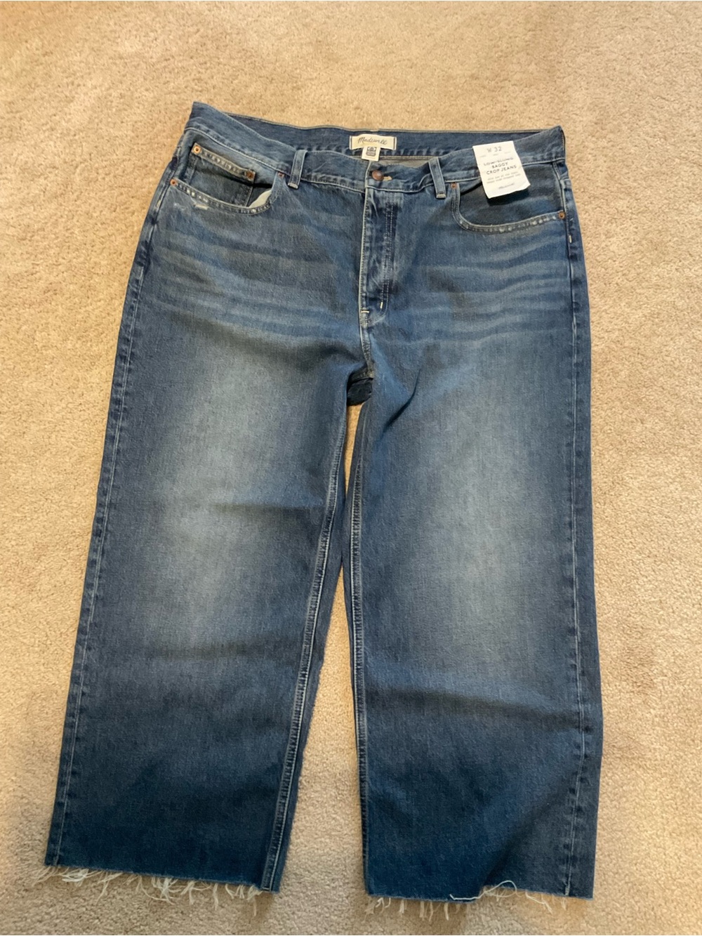 Madewell Women’s Relaxed Straight-Leg Jeans in Medium Blue